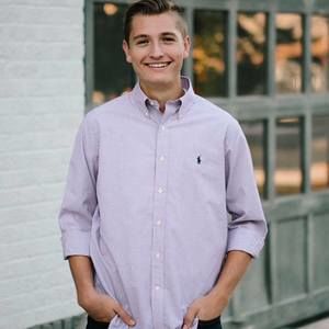 Meet your Posher, Logan